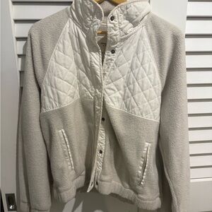 Abercrombie and fitch off white Quilted Jacket